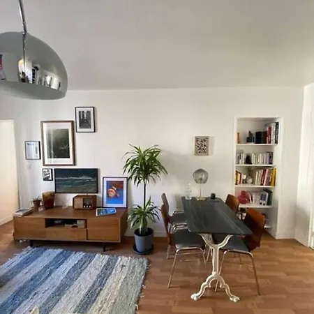 - Charming One Bedroom *