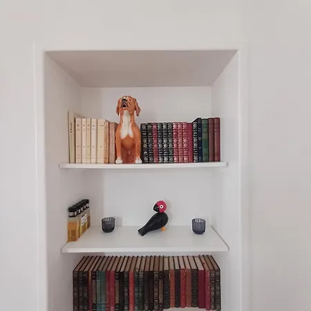 - Charming One Bedroom *
