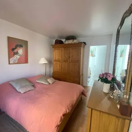 - Charming One Bedroom شقة *