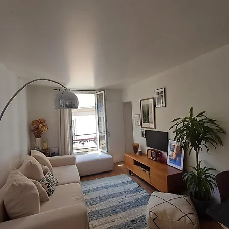 - Charming One Bedroom *